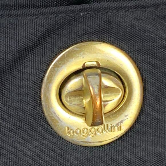 Baggallini Hanover Black Nylon Rectangle Adjustable Crossbody Bag - Picture 3 of 8